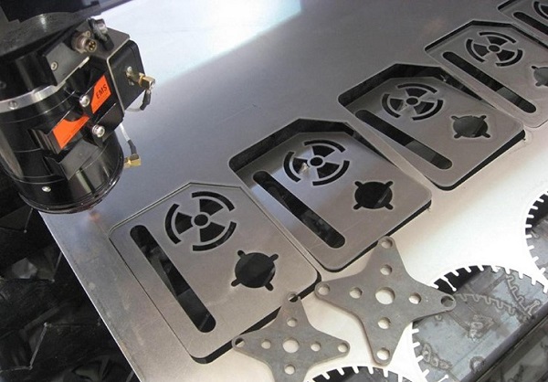 cắt laser
