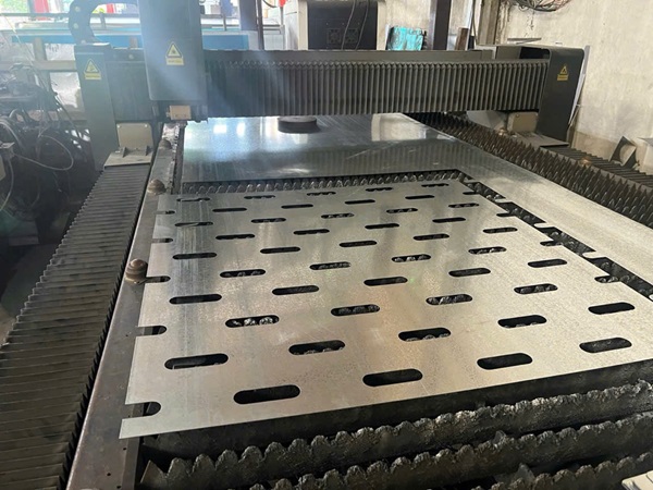 cắt cnc