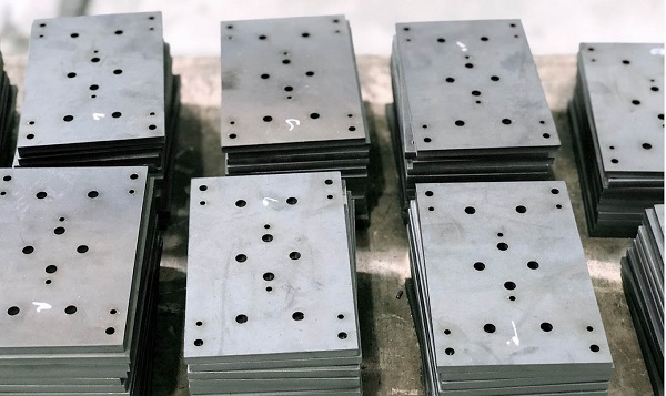 cắt laser