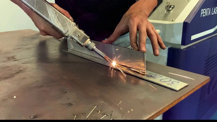 nhận hàn laser tại hà nội